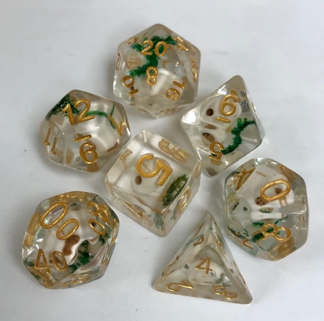 Skull Green Grass 7 Die Set - DiceEmporium.com