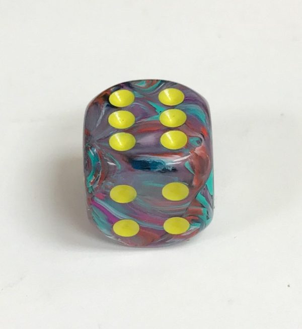 Signature 16mm Festive Mosaic/yellow Dice